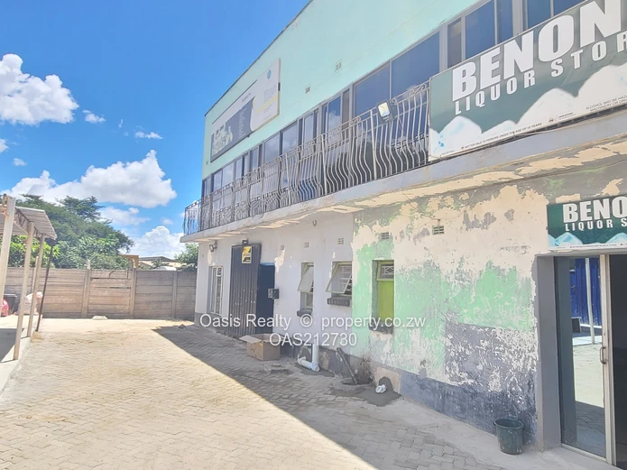 Compact Office suite in prime industrial hub