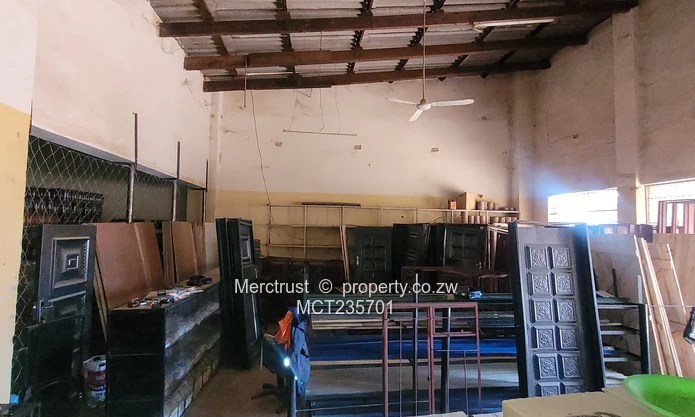Centrallly situated shop/warehouse premises (Sole Mandate)