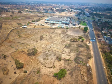 Commercial & Industrial Land
