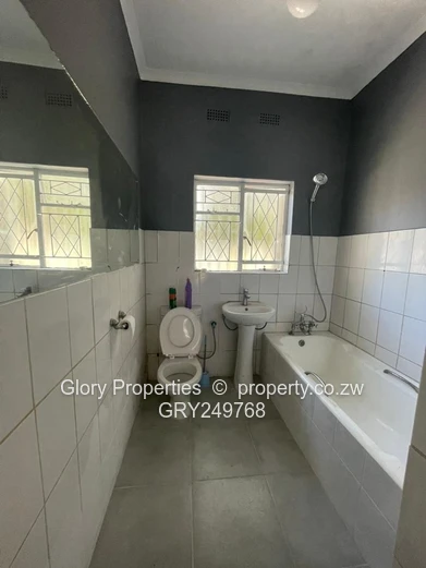 Chadcombe Flat To Let  (Sole Mandate)