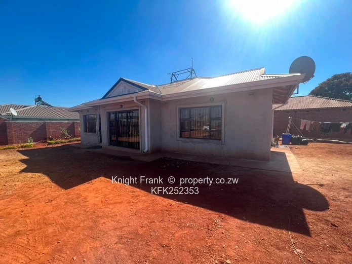 Mt Pleasant Heights Stand with  3-Bed Cottage, Borehole & Tanks