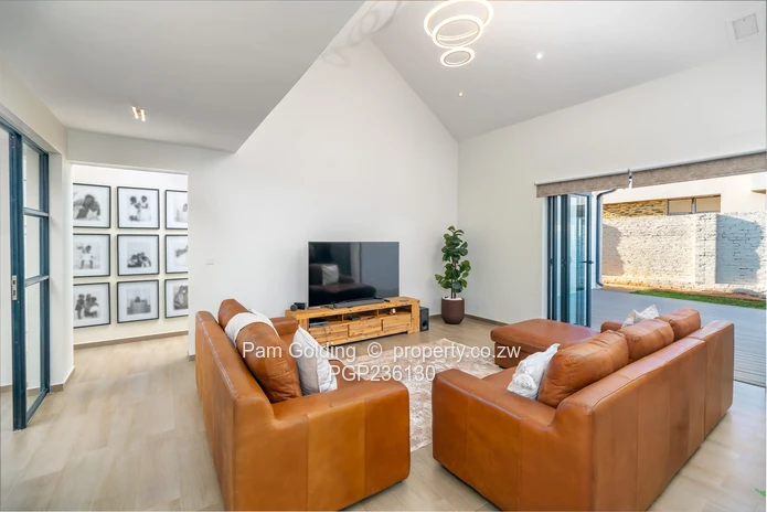 Beautiful 4 Bedroom Townhouse - Golda Villas - SOLE MANDATE (Sole Mandate)