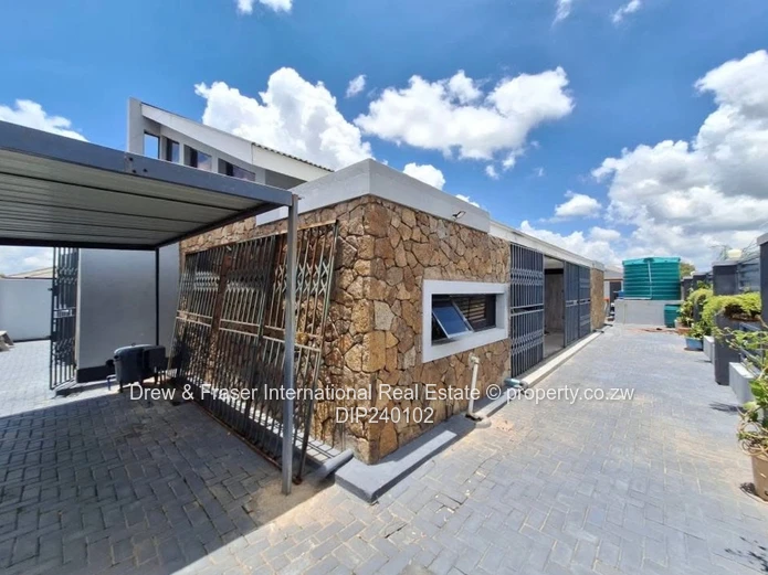 Mabvazuva house for sale 100k