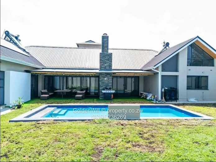 Pomona Luxurious House for Sale 