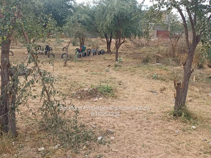 Commercial Stand For Sale in Beitbridge 