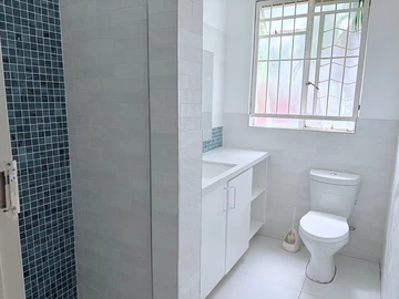 3 Bedroom Garden Flat