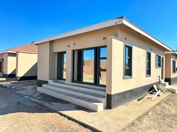 4 Bedroom House