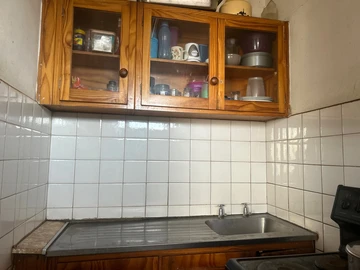 2 Bedroom Flat & Apartment