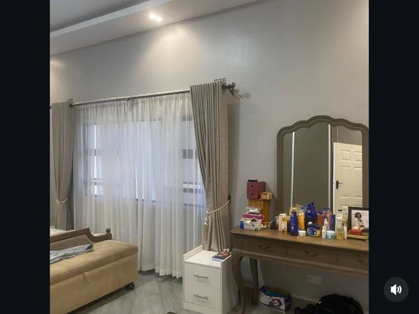 4 Unit Townhouse Complex