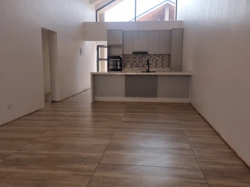 3 Bedroom Flat & Apartment