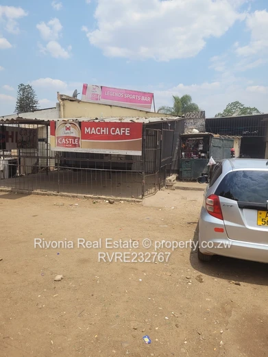 Commercial property in Highfield Mastones