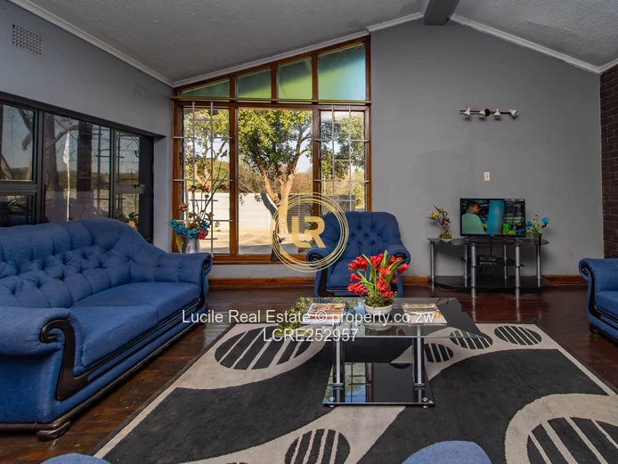 Prime Upper Hillside Estate – Spacious Family Home