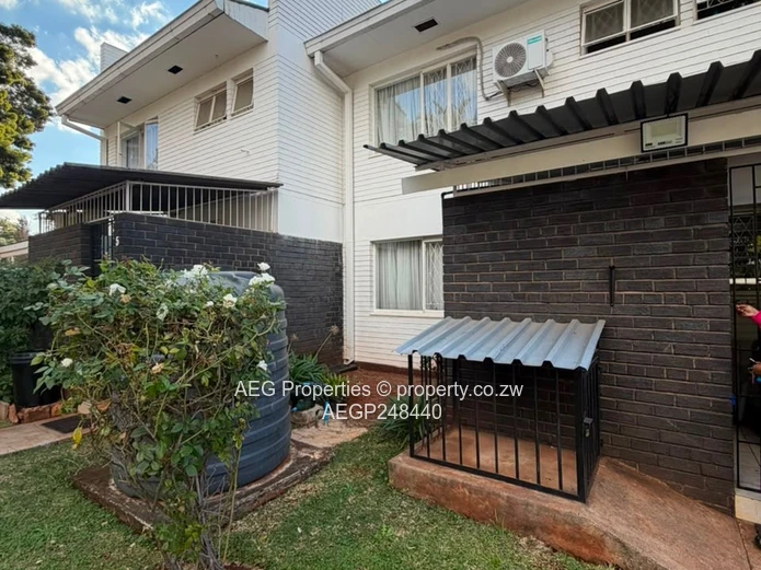 2 bed flat for sale  Avondale 