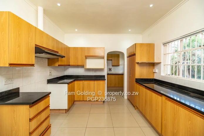 5 Bedroom House For Sale In Gunhill (Sole Mandate)