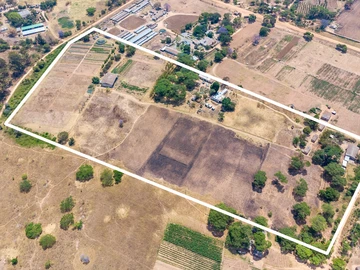 Farm & Agricultural Land