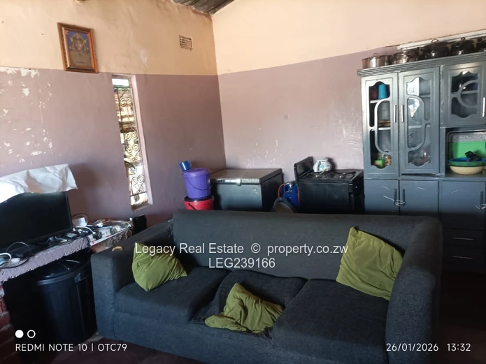 Solid 4-Bedroom House for Sale – Glen View 2