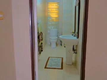 Farm & Agricultural Land