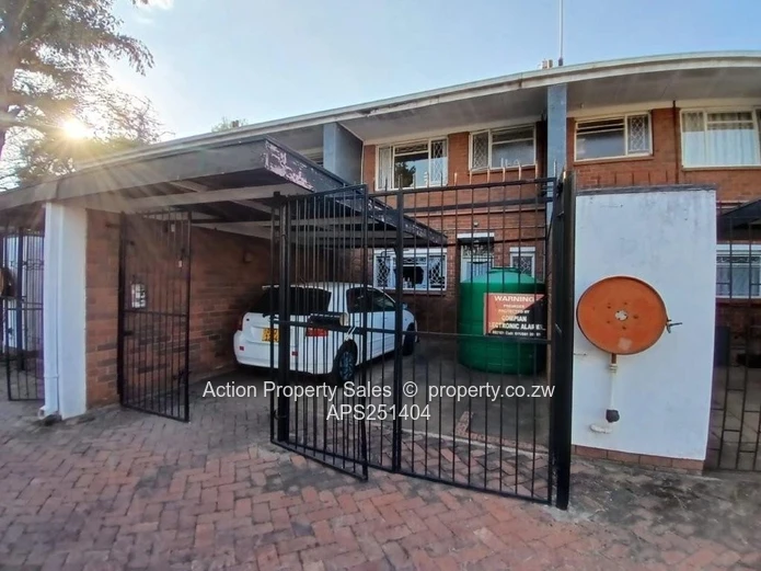 Neat 2 Bed Garden Flat In Avondale! 