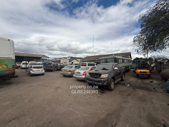 Willowvale Vehicle Depot: 2,780m² Yard + 500m² Workshop For Sale
