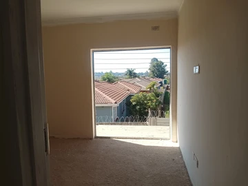 2 Bedroom Garden Flat