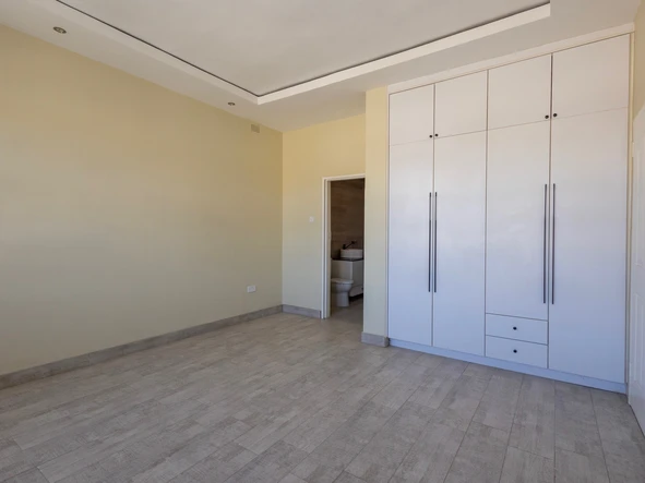 3 Bedroom Garden Flat