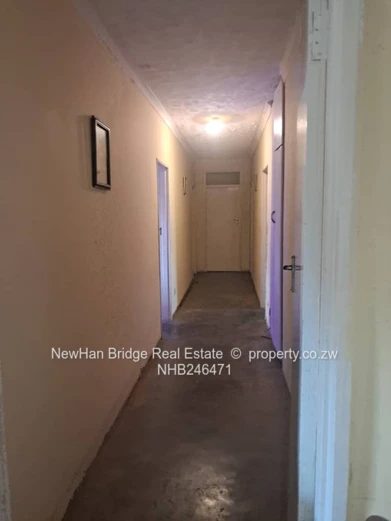 Borrowdale 4-Bed Home with Cottage on 1534m² Stand with Borehole