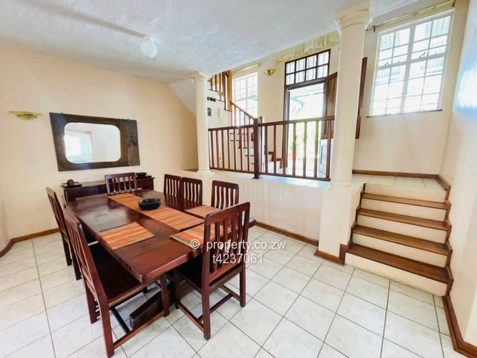 Helensvale spacious 3 bed Townhouse to Rent