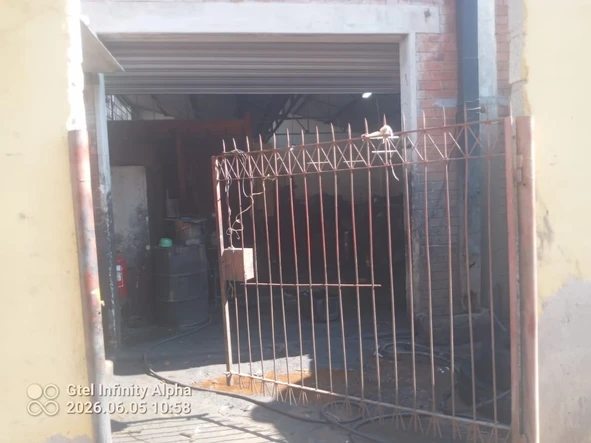 Warehouse & Factory