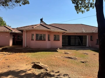 5 Bedroom House