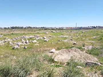 Stands & Residential Land