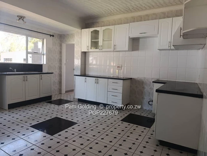 Beautiful House To Rent In Gunhill