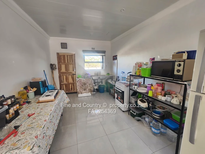 Cozy 2 Bedroom Townhouse for sale in Burnside!