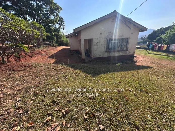 Prime Investment Property for Sale near Christmas Pass, Penhalonga, Mutare