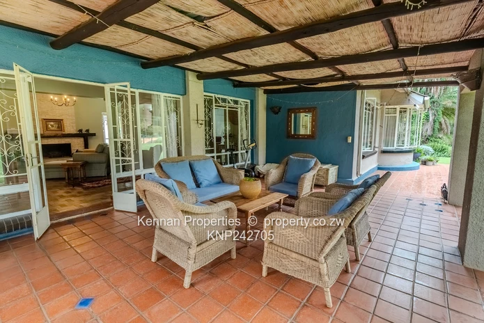 Tranquil Home, Prolific Borehole and Excellent Power! (Sole Mandate)