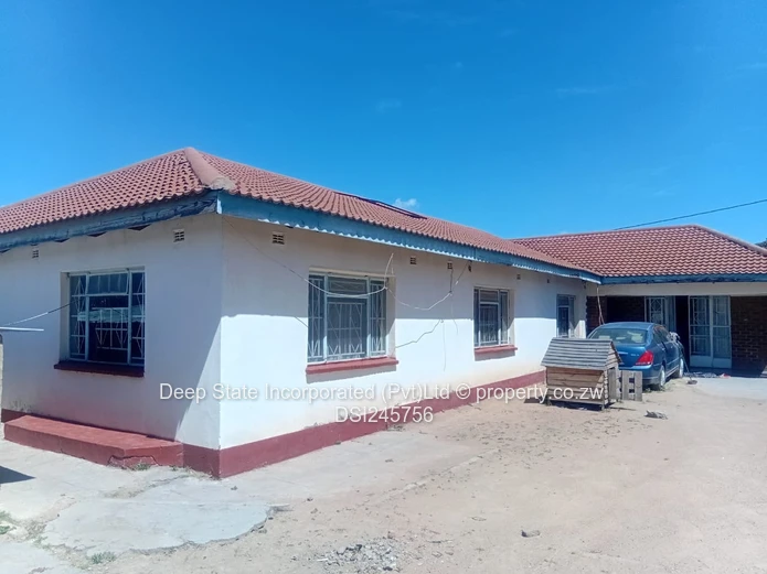 Chitungwiza Unit B house for sale 