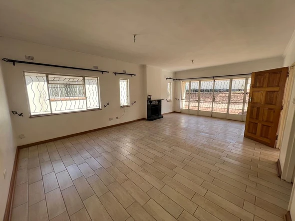 3 Bedroom Garden Flat