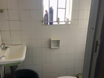 3 Bedroom Flat & Apartment