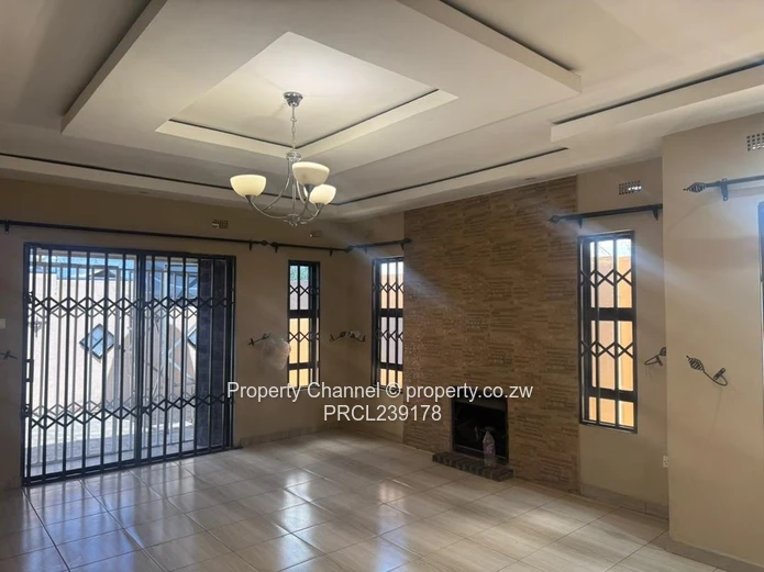 Solar-Powered 4 Bedroom Family Home