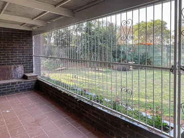 2 Bedroom Garden Flat