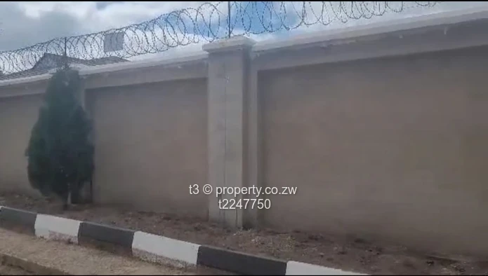 Secure 900m² Stand, Chipukutu Park Ruwa 
