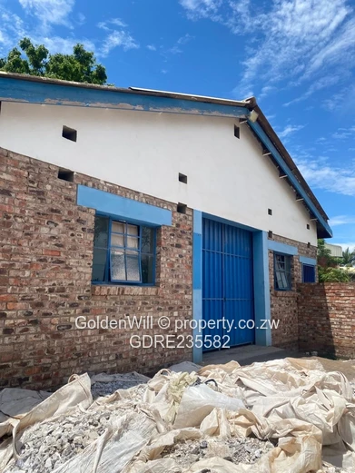 Bluffhill Warehouse for Rental in Madokero 