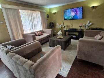 A cozy stunning apartment for sale in Marlborough 