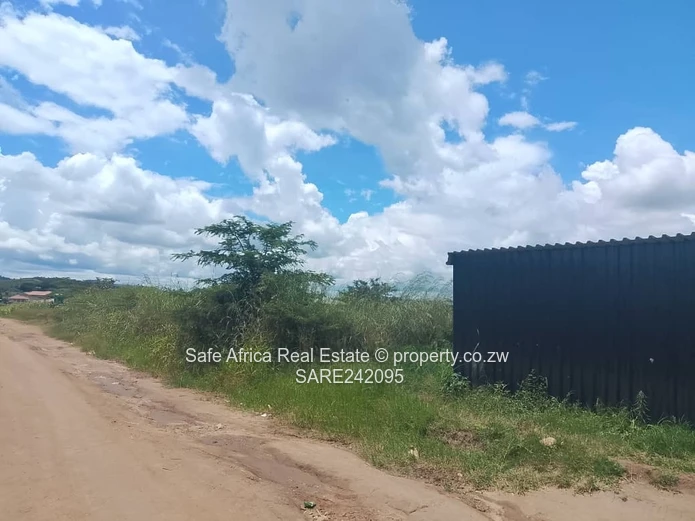 1250 m² Roadfront Stand with Crowhill Harare Views