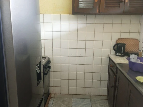 2 Bedroom Flat & Apartment