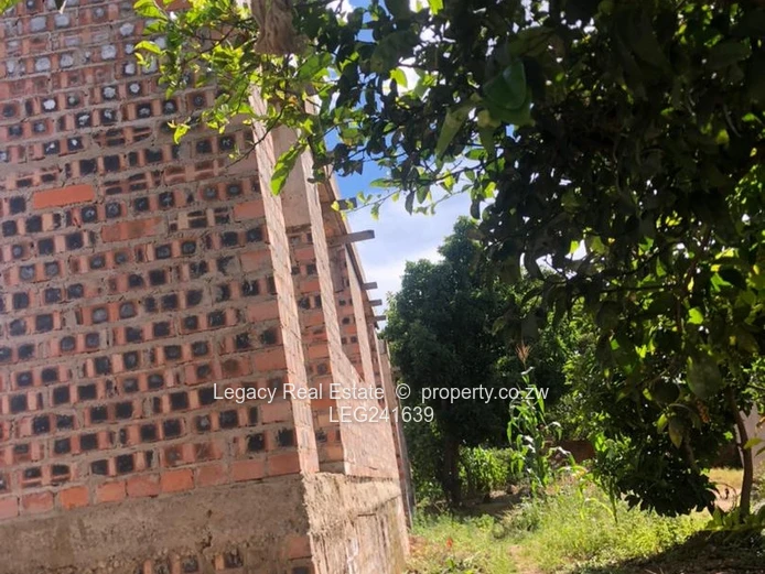 Prime Location: Crowhill Cleverhill Property with Title Deed