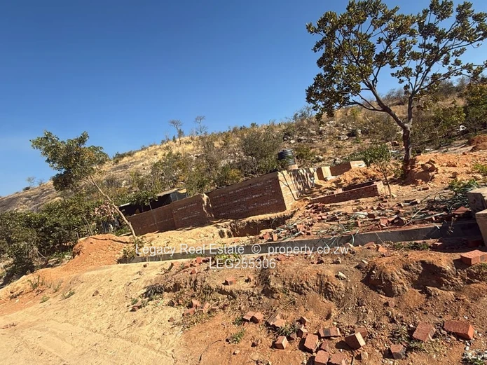 Crowhill Views: 3-Bed on 2000sqm — Development Opportunity (Sole Mandate)