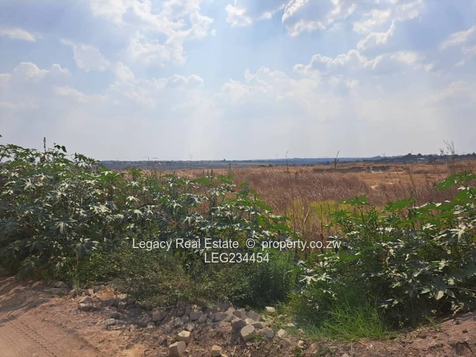 Chitungwiza – 4000sqm Industrial Stand for Sale