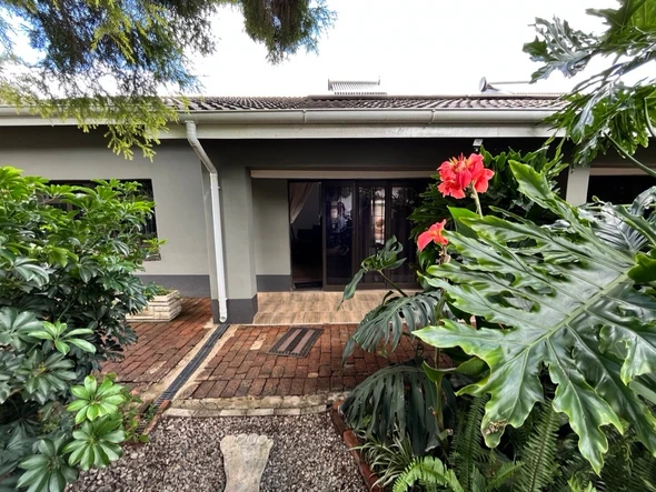 2 Bedroom Garden Flat