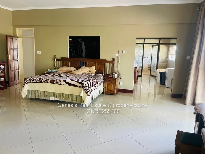 Split Level Family Home With Scenic Views!