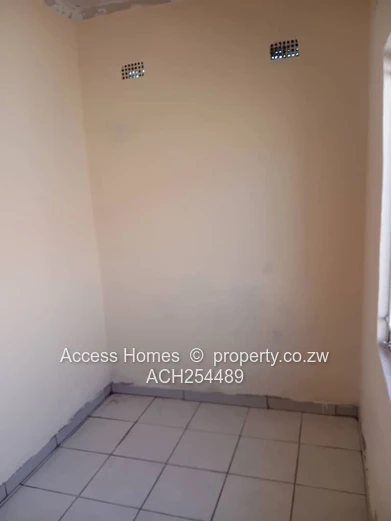 Zengeza 3 House for rent 